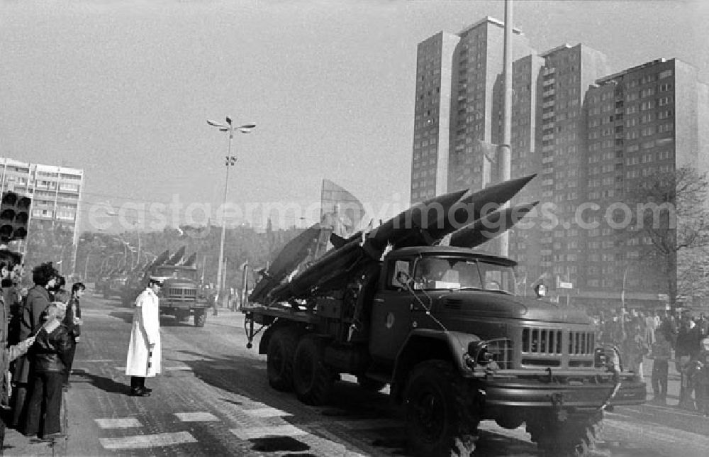GDR photo archive: Berlin - 07.10.1979 Berlin 3