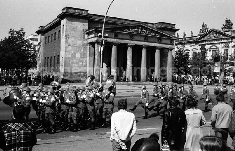 GDR picture archive: Berlin - Mitte - 08.