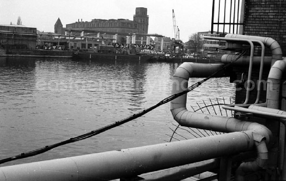 GDR picture archive: Berlin - Treptow - 07.