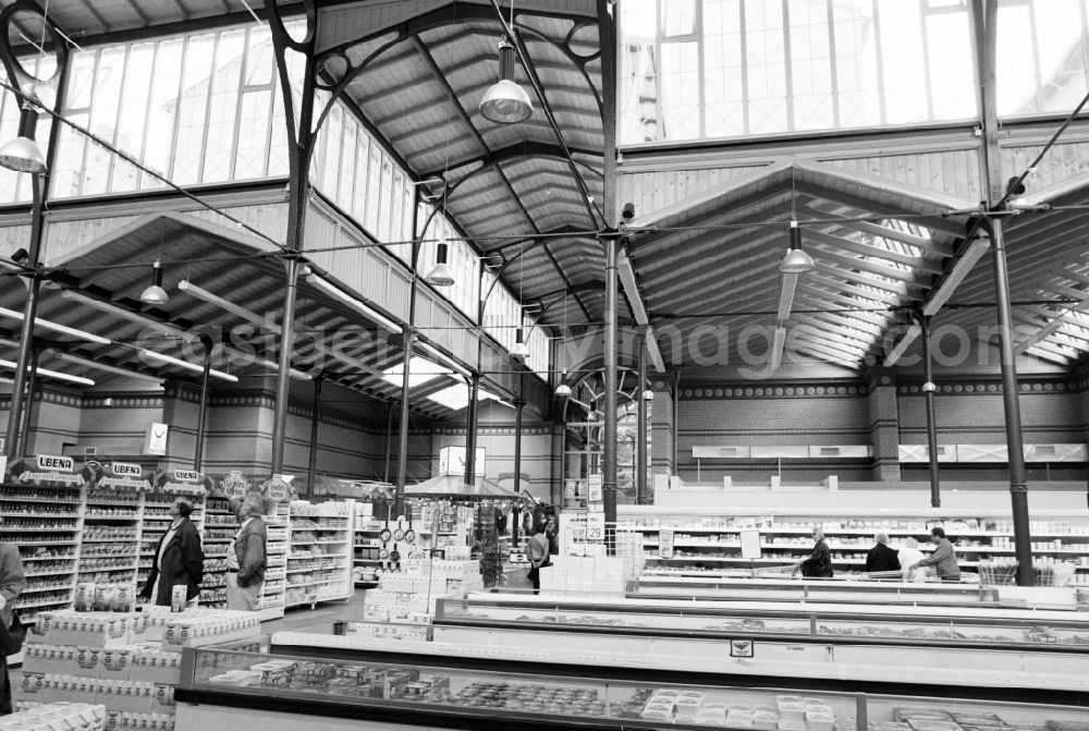 GDR image archive: Berlin - Market Hall VI, Ackerhalle in East Berlin