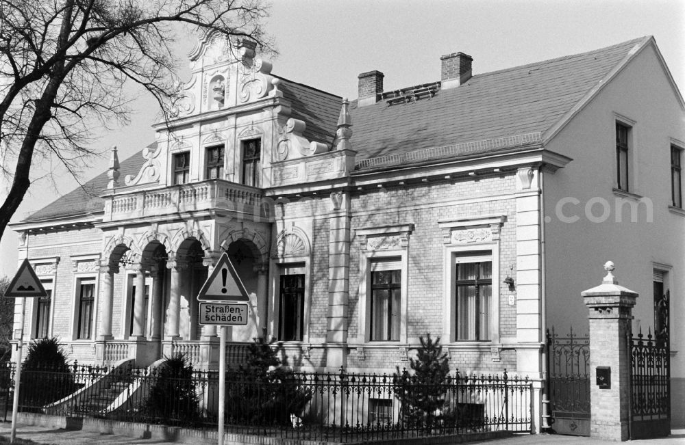 Berlin: Residential house in Alt-Marienfelde in Berlin. The farmhouse was built in 1899-19