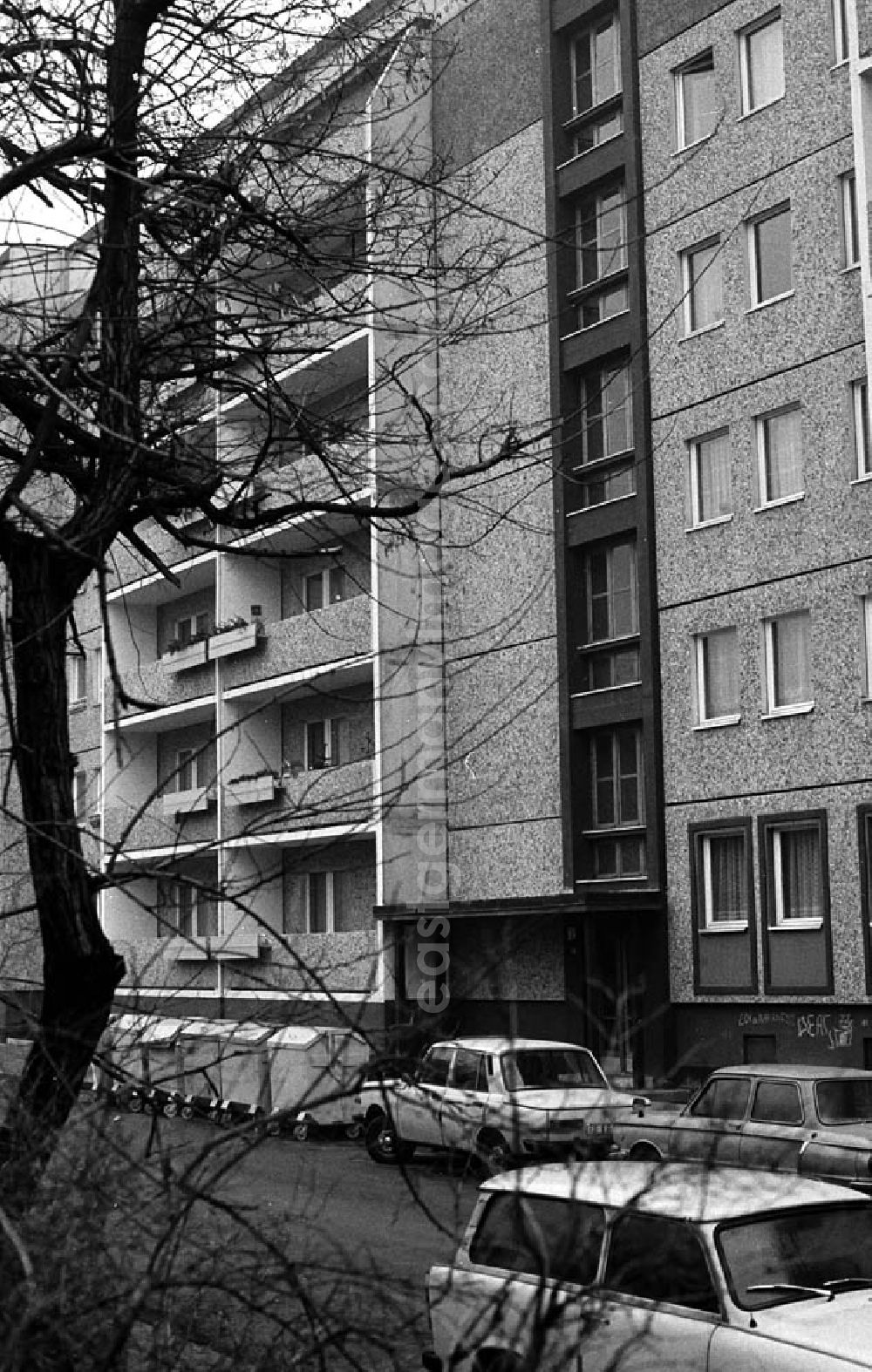 GDR picture archive: Berlin-Mitte - 15.12.1986 Altersgerechtes Wohnen in der Max-Beer-Straße in Berlin-Mitte Umschlagnr.: 1349