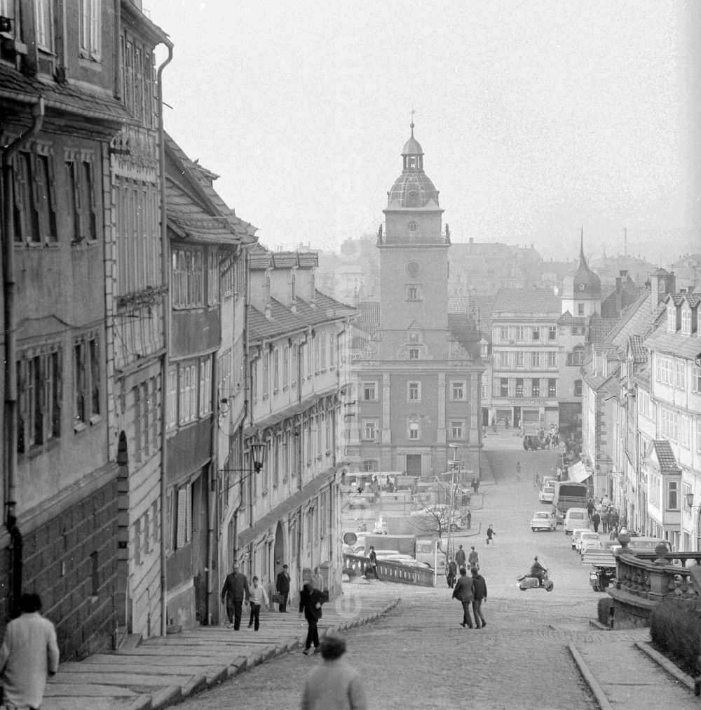 GDR photo archive: Gotha - Old town at the Hauptmarkt with the town hall tower in Gotha in the federal state Thuringia in the area of the former GDR, German democratic republic