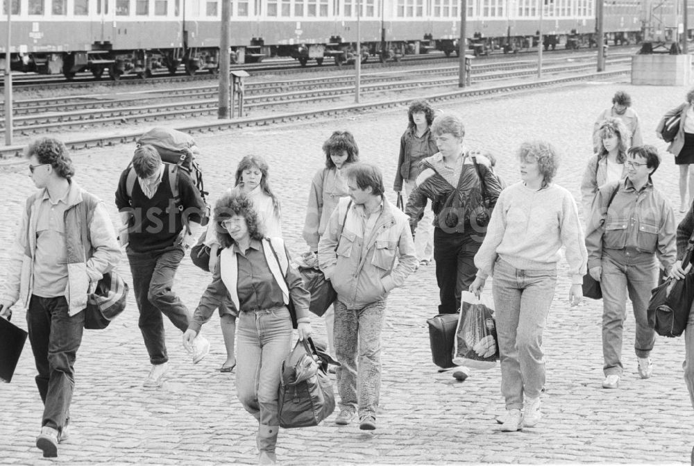 Berlin: Arrival of participants to the Pentecost meeting of youth at the Lichtenberg station in Berlin, the former capital of the GDR, the German Democratic Republic