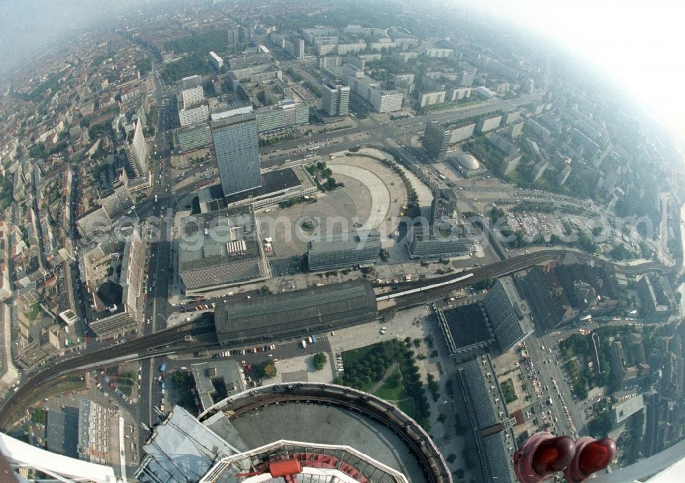 Berlin: Antenna support at the top of the Berliner Fernsehturmes im Zentrum der Hauptstadt in Berlin in Germany