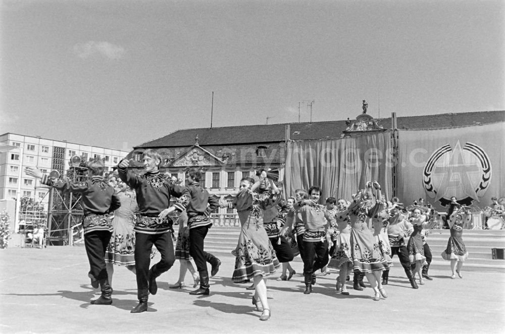Magdeburg: 21st Workers' Festival in Magdeburg, Saxony-Anhalt in the territory of the former GDR, German Democratic Republic