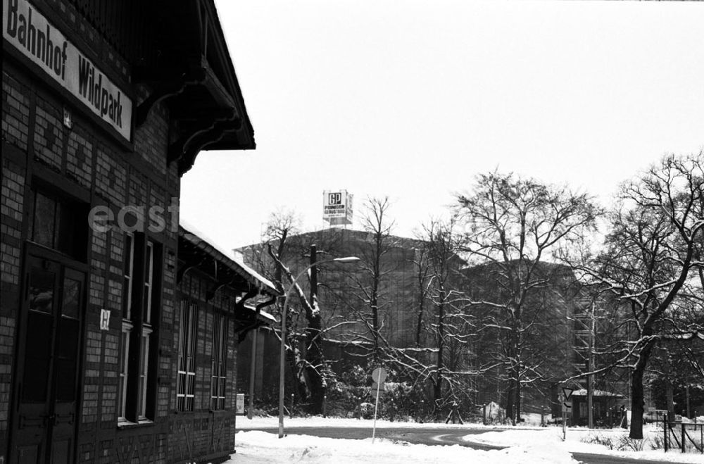 GDR photo archive: Potsdam - Aufnahmen vom Kaiserbahnhof in Wildpark Umschlagnummer: 718
