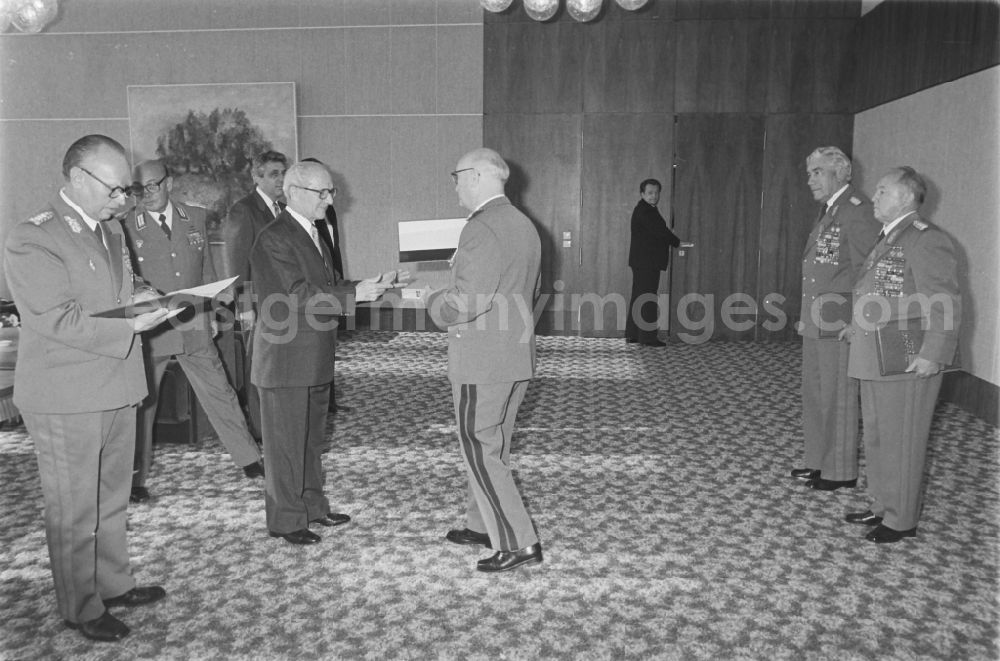 Berlin: Promotion and award hand over by Erich Honecker an Erich Mielke und Heinz Hoffmann in the district Mitte in Berlin, the former capital of the GDR, German Democratic Republic