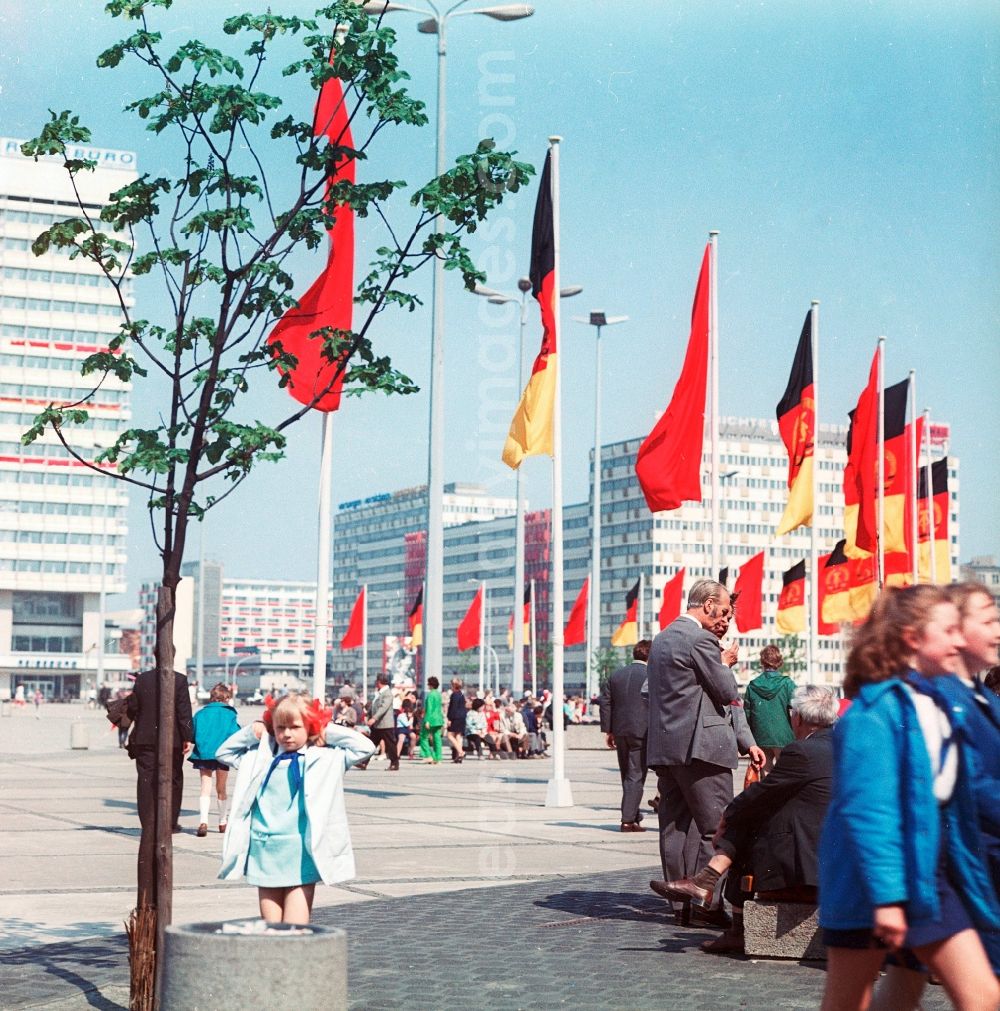 GDR photo archive: Berlin - Berlin festively decorated, by the day of the freeing , in Berlin, the former capital of the GDR, German democratic republic. The 8th of May is as a day of the freeing an anniversary in which of the unreserved capitulation of the armed forces and with it of the end of the Second World War is thought in Europe and the freeing from the national socialism. In the GDR it was a public holiday