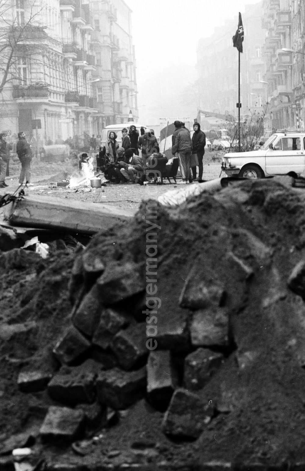 GDR photo archive: Berlin - Berlin Mainzerstr. nach der Schlacht 13.11.9