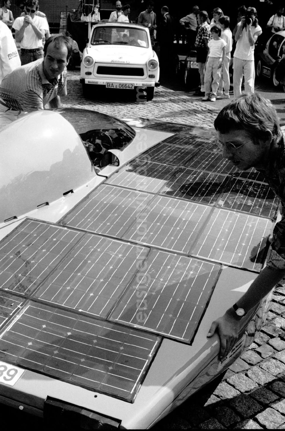 GDR picture archive: Berlin-West - Berlin-West Solarmobilrennen 11.08.9