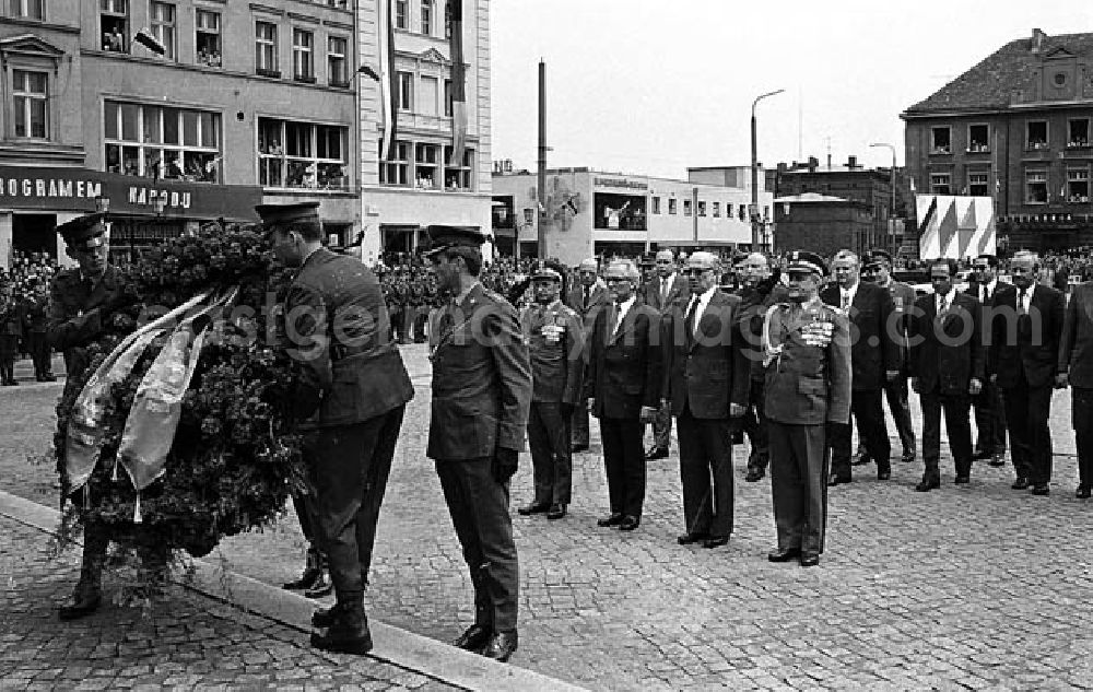 GDR picture archive: Warschau (Polen) - 04.06.-08.