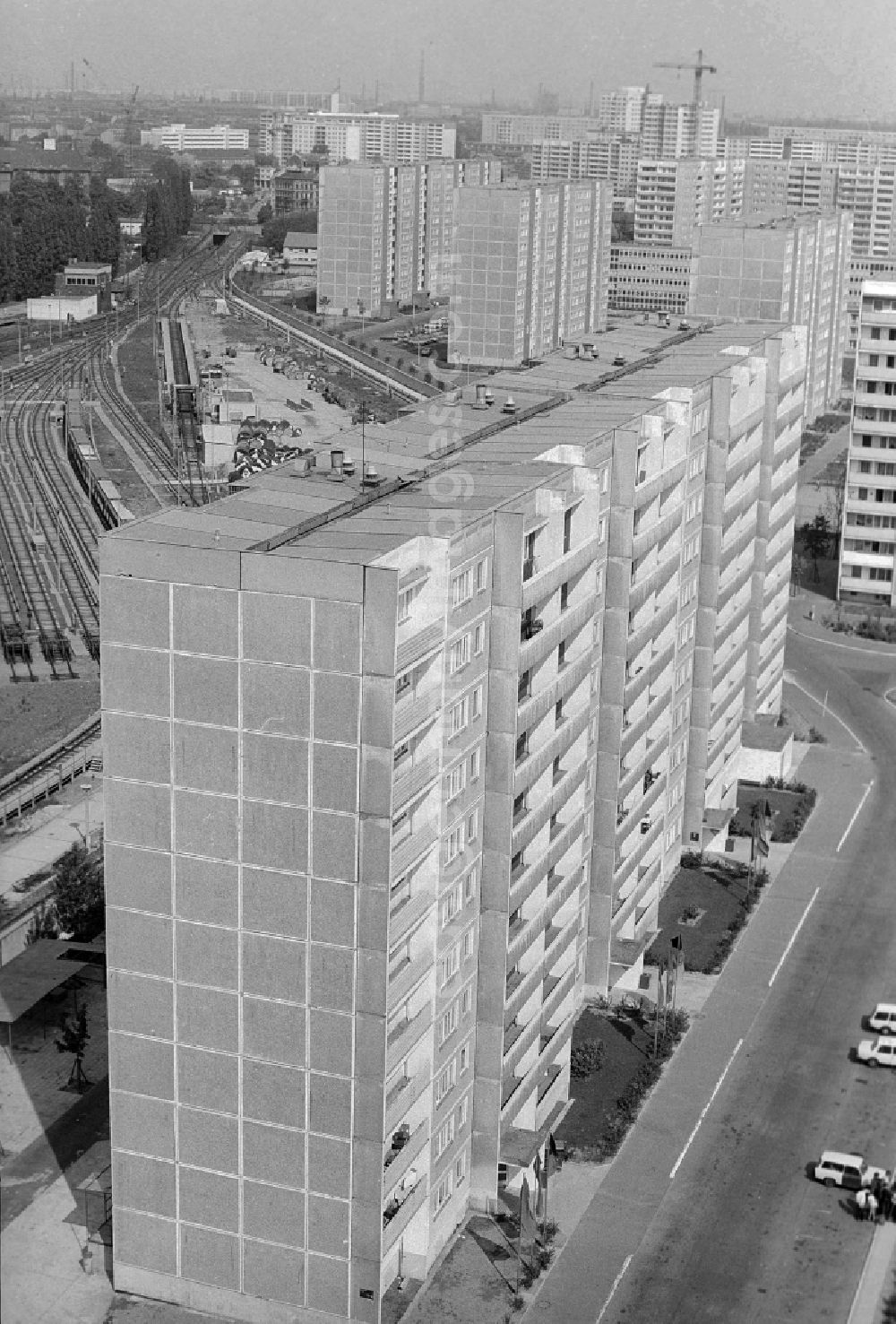 GDR photo archive: Berlin - View at the youth tourist's hotel Egon Schultz in the animal park in Berlin, the former capital of the GDR, German democratic republic