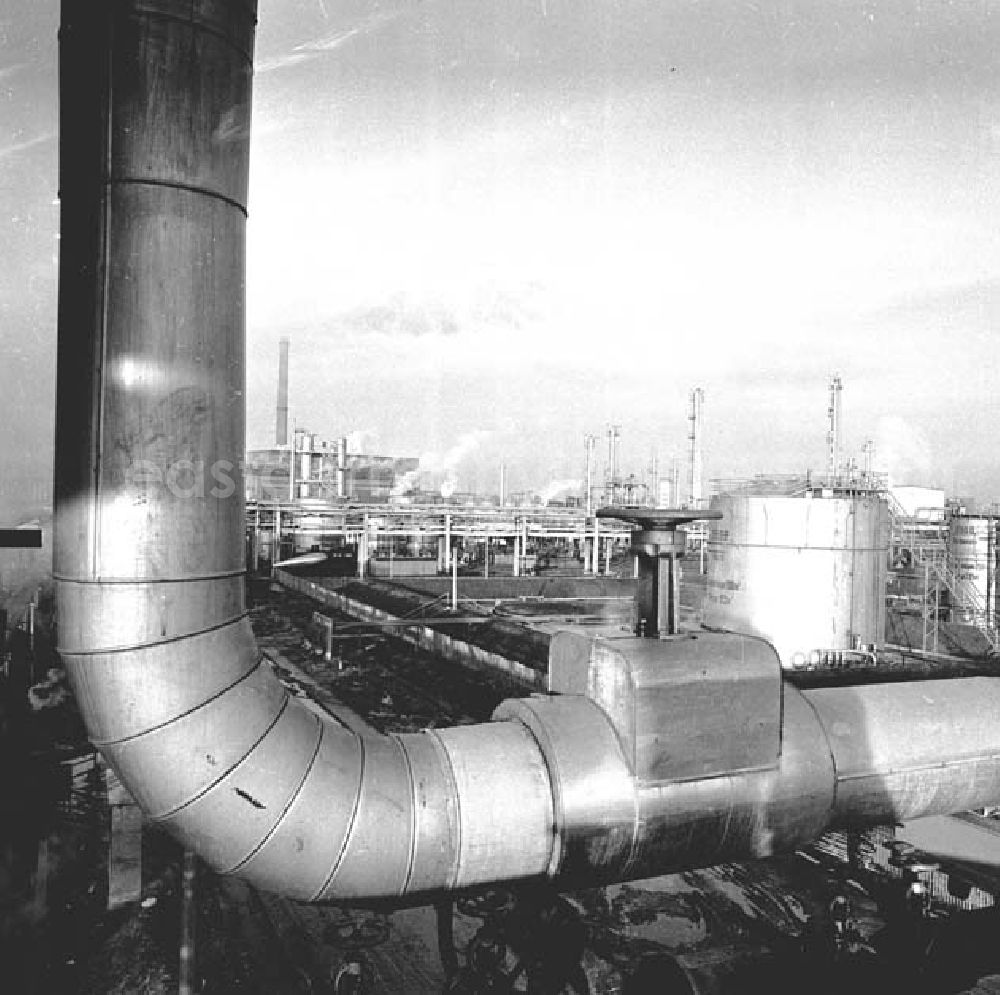 GDR picture archive: Leuna - Chemiewerk.