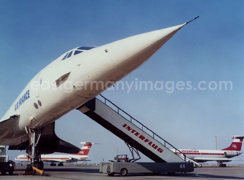 GDR image archive: Schkeuditz - Air France Concorde F-BVFF on the apron of Leipzig-Schkeuditz Airport in the state Saxony on the territory of the former GDR, German Democratic Republic