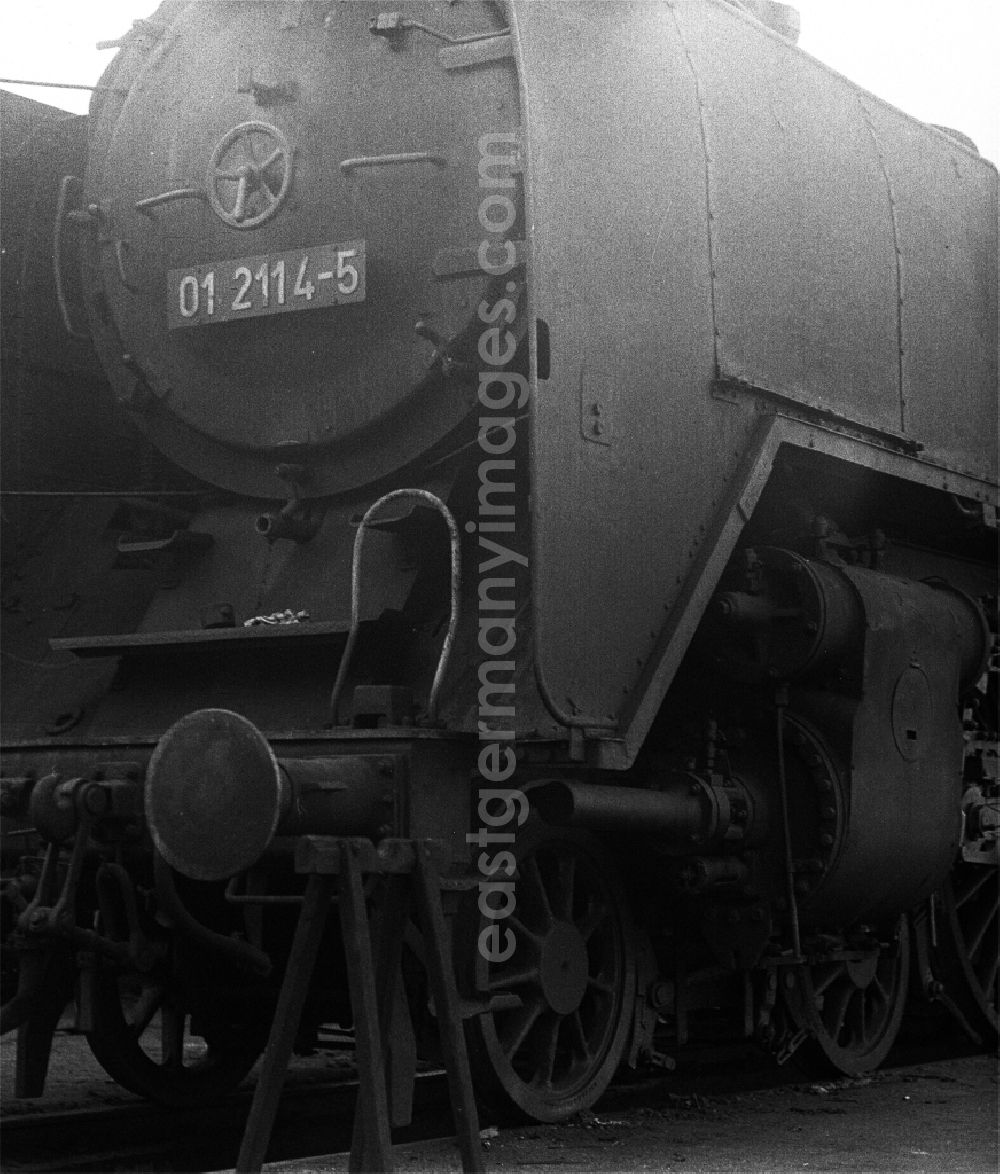 GDR photo archive: Halberstadt - Steam locomotive of the Deutsche Reichsbahn of the class