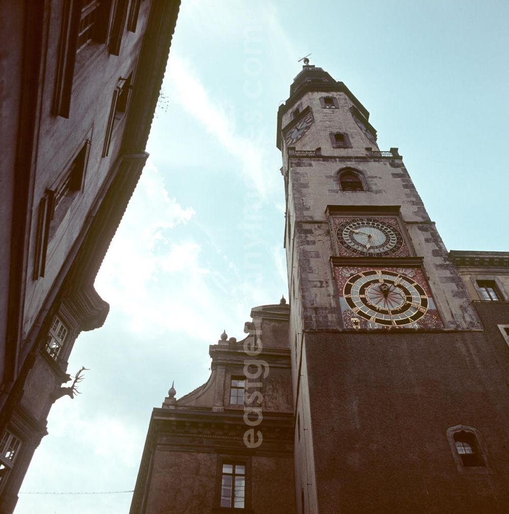 GDR picture archive: Görlitz - Blick vom Untermarkt auf den Uhrenturm des Alten Rathauses in Görlitz.