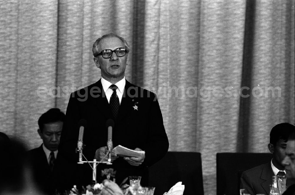 Berlin: DDR und Kambodscha schlossen Vertrag über Freundschaft und Zusammenarbeit. Empfang der Delegation Kambodschas von Erich Honecker. (354)