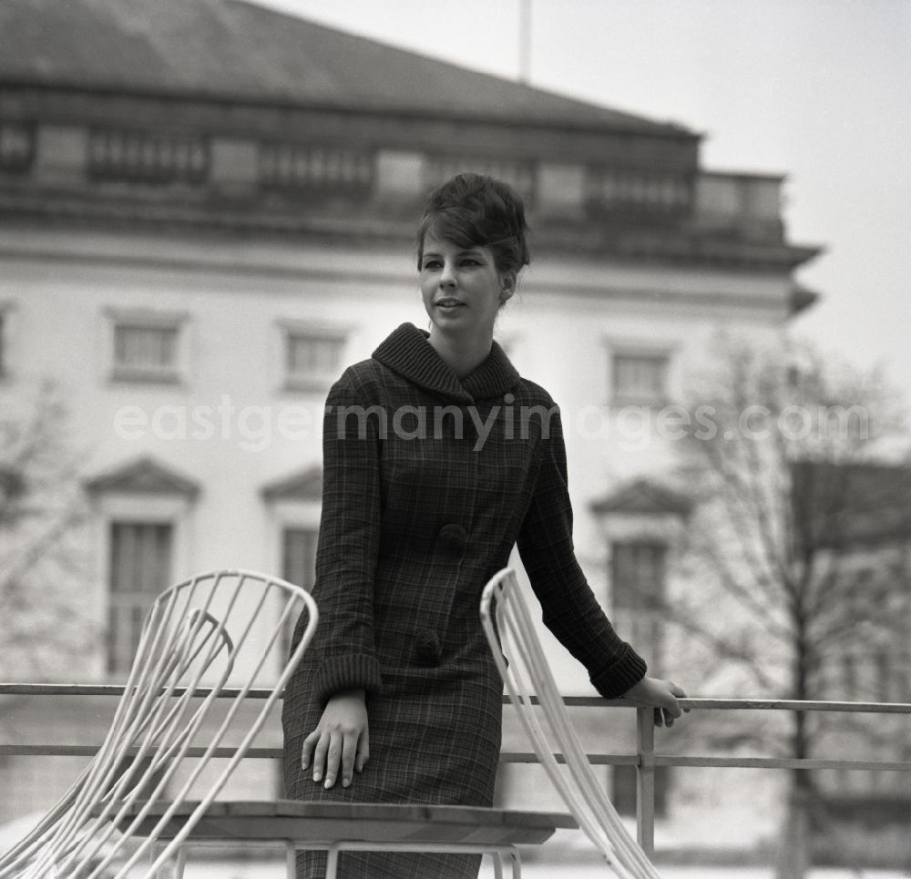Berlin: Mrs. Dr. Sabine Bergmann-Pohl in Eastberlin, the former capital of the GDR, German Democratic Republic