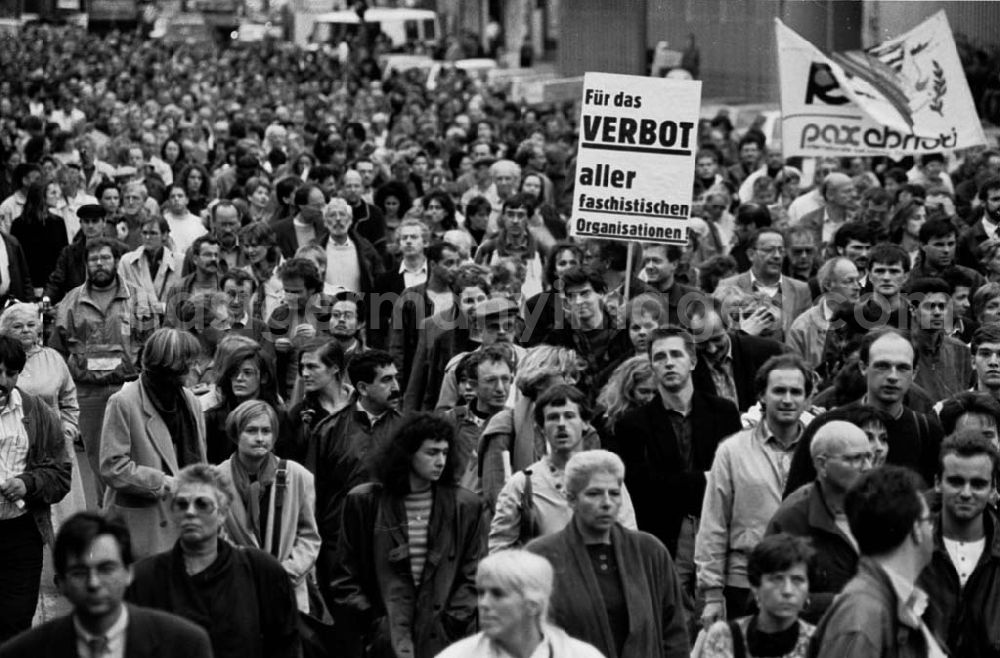 Berlin: Demo gegen Gewalt gegen Ausländer 16.