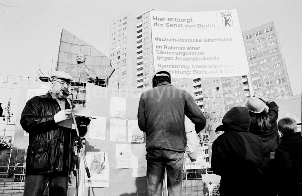 : Demo vor Lenindenkmal Umschlagnummer: 78