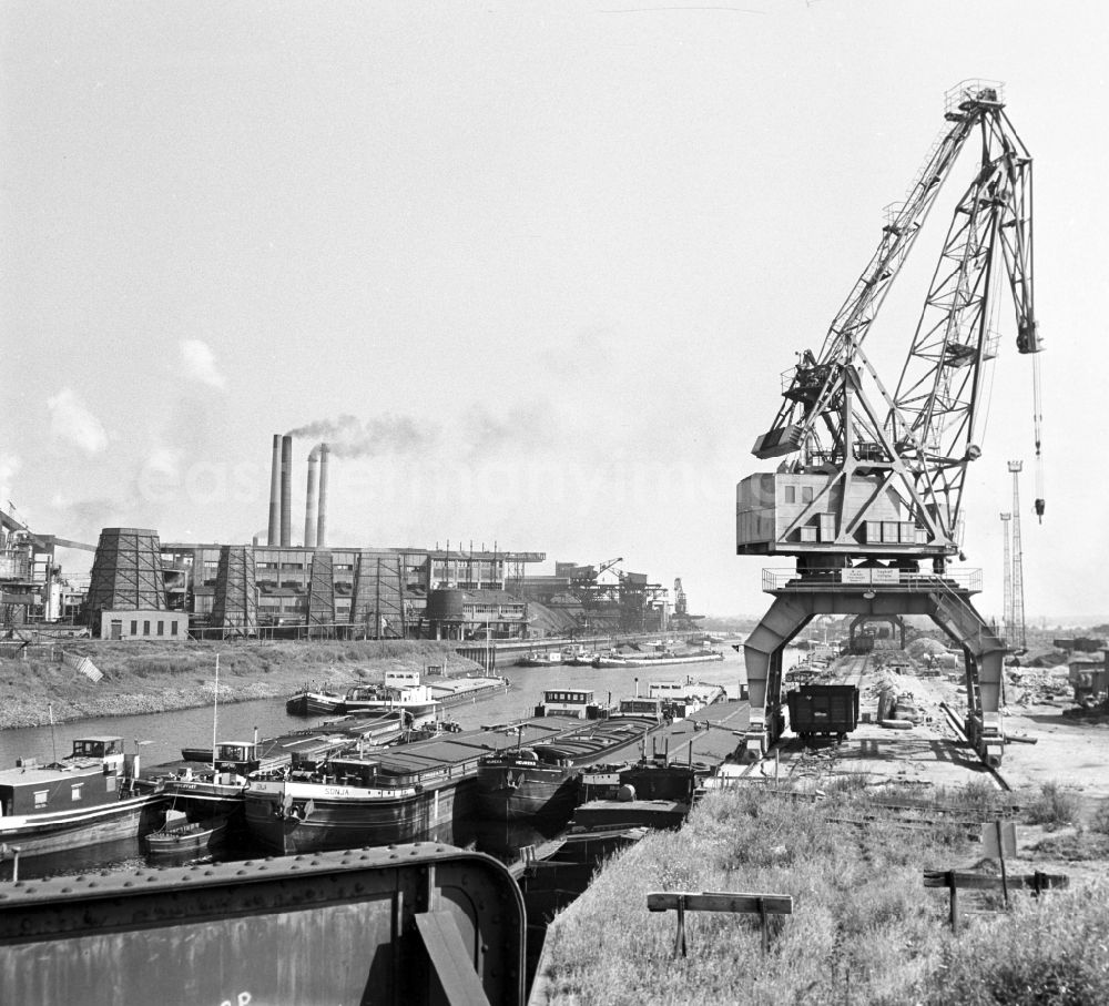 GDR image archive: Magdeburg - The Industrial and Commercial Park Middle Elbe is located in the north of the state capital Magdeburg in Magdeburg industrial area - Rothensee directly at the exit of the A2 motorway