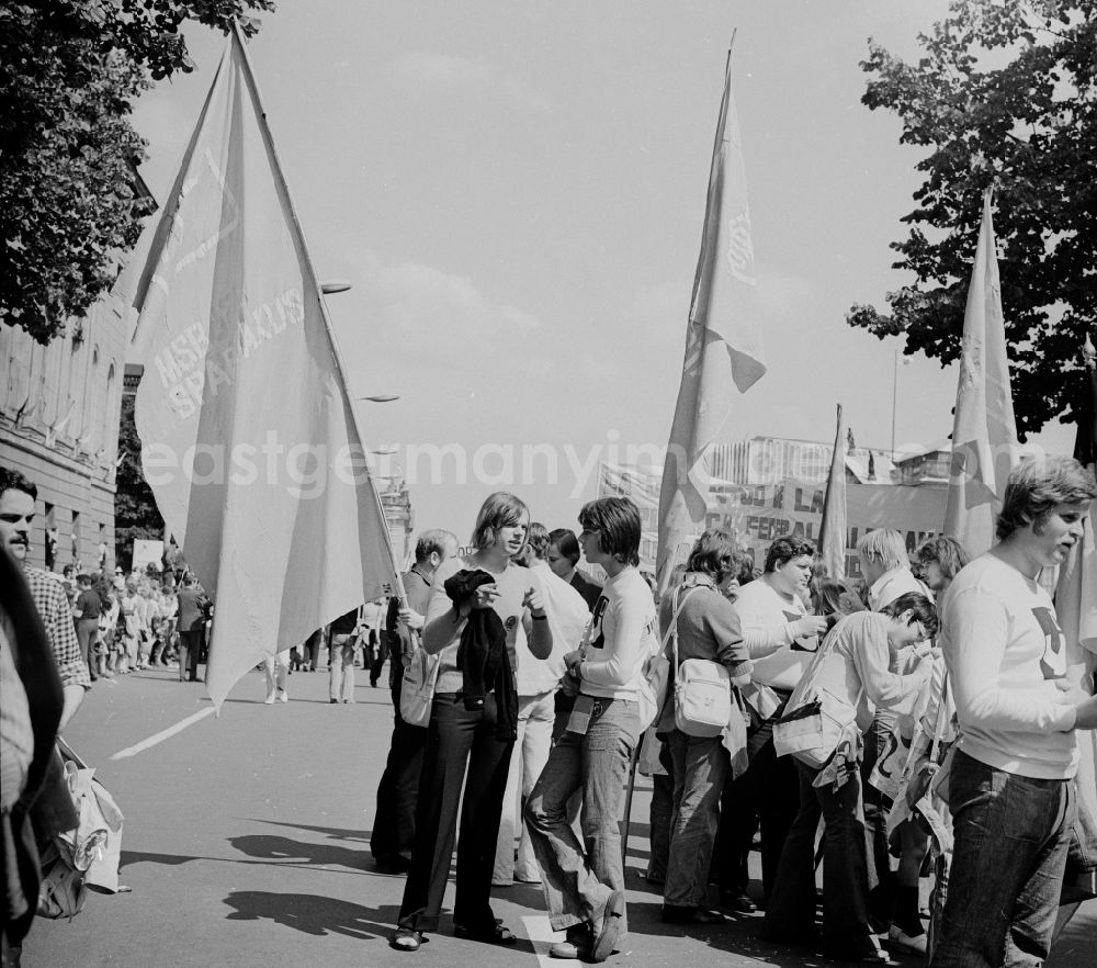 GDR image archive: Berlin - The 10th World Festival of Youth and Students in Berlin. In the nine-day event about eight million visitors came along with 25.600 visitors from 14