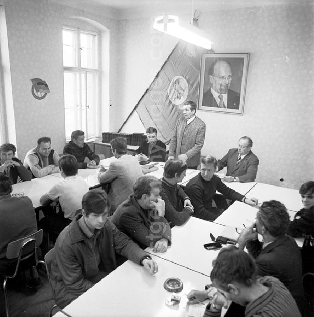 Bromberg: Oktober 1969 Leninplatz Brigade Bromberg DSF - Versammlung