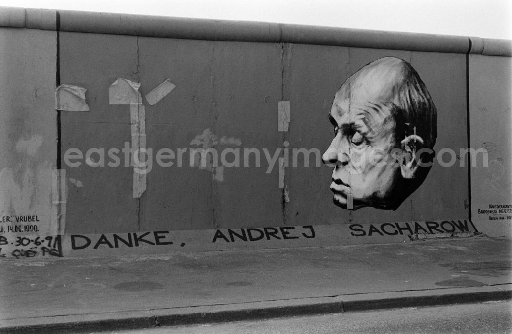 GDR image archive: Berlin - Partial view of the East Side Gallery with the mural Danke, Andrej Sacharow by the artist Dmitrij Vrubel on the Muehlenstrasse in Berlin - Friedrichshain, the former capital of the GDR, German Democratic Republic