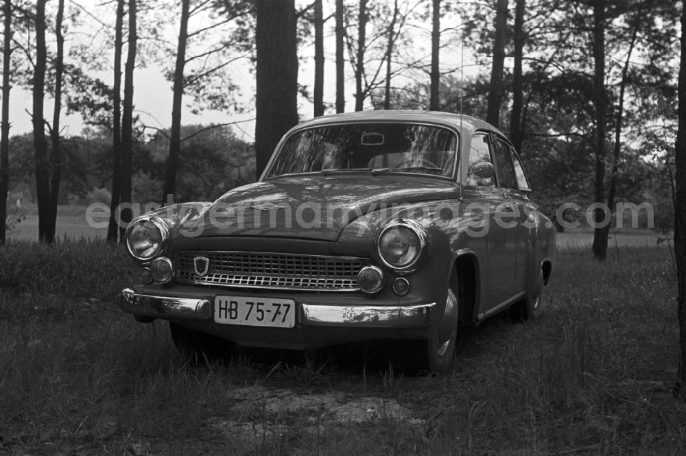 GDR image archive: Malge - A Wartburg 311 of the automotive plant in Eisenach Malge in Brandenburg. It was produced from 1955 to 1965