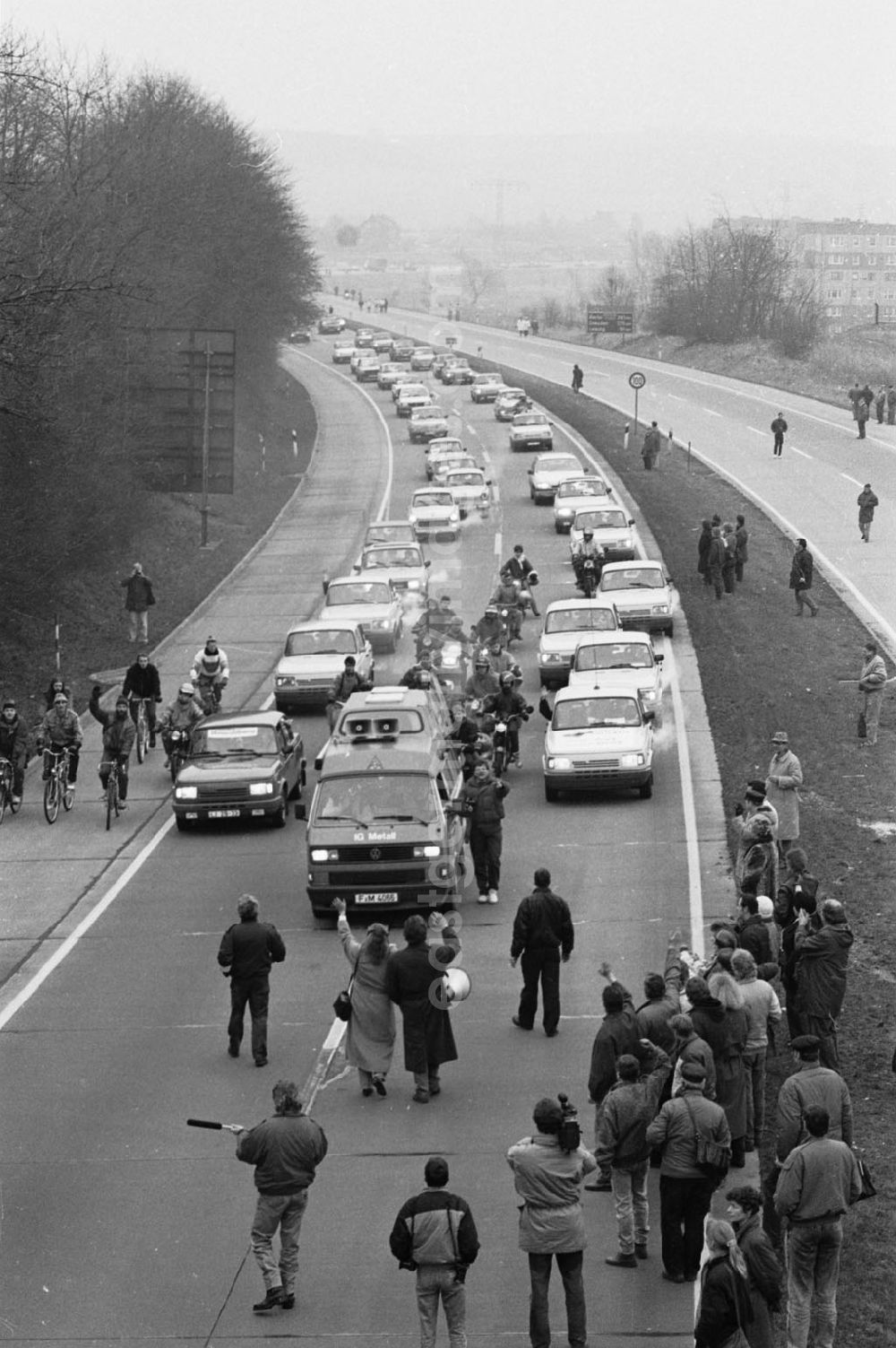 GDR photo archive: Land Thüringen - Eisenacher Autobahnsperrung Land Thüringen 25.