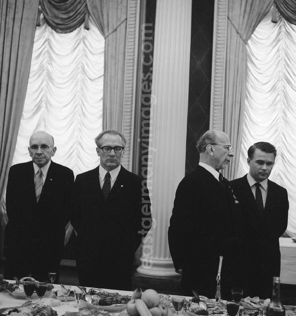 Berlin: Reception on the occasion of the 26th anniversary of liberation from fascism in the Embassy of the Union of Soviet Socialist Republics (USSR) in Berlin, the former capital of the GDR, the German Democratic Republic. From right to left: unknown, the Chairman of the State Council of the GDR Walter Ulbricht Paul Ernst (1893 - 1973), the First Secretary of the Central Committee Erich Honecker (1912 - 1994), unknown