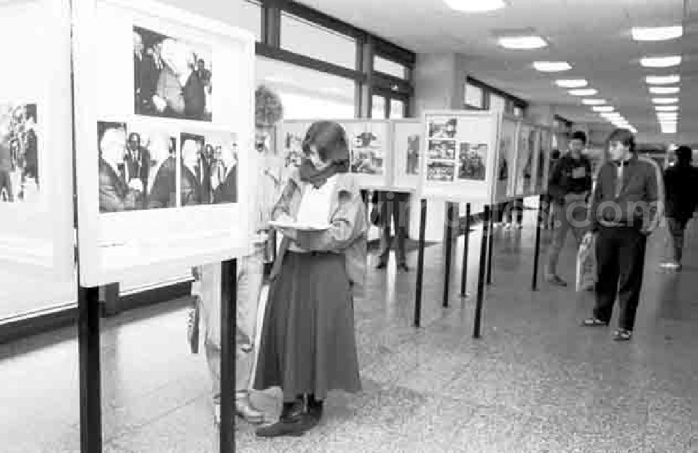 GDR picture archive: unbekannt - 01.12.1987 Eröffnung 10