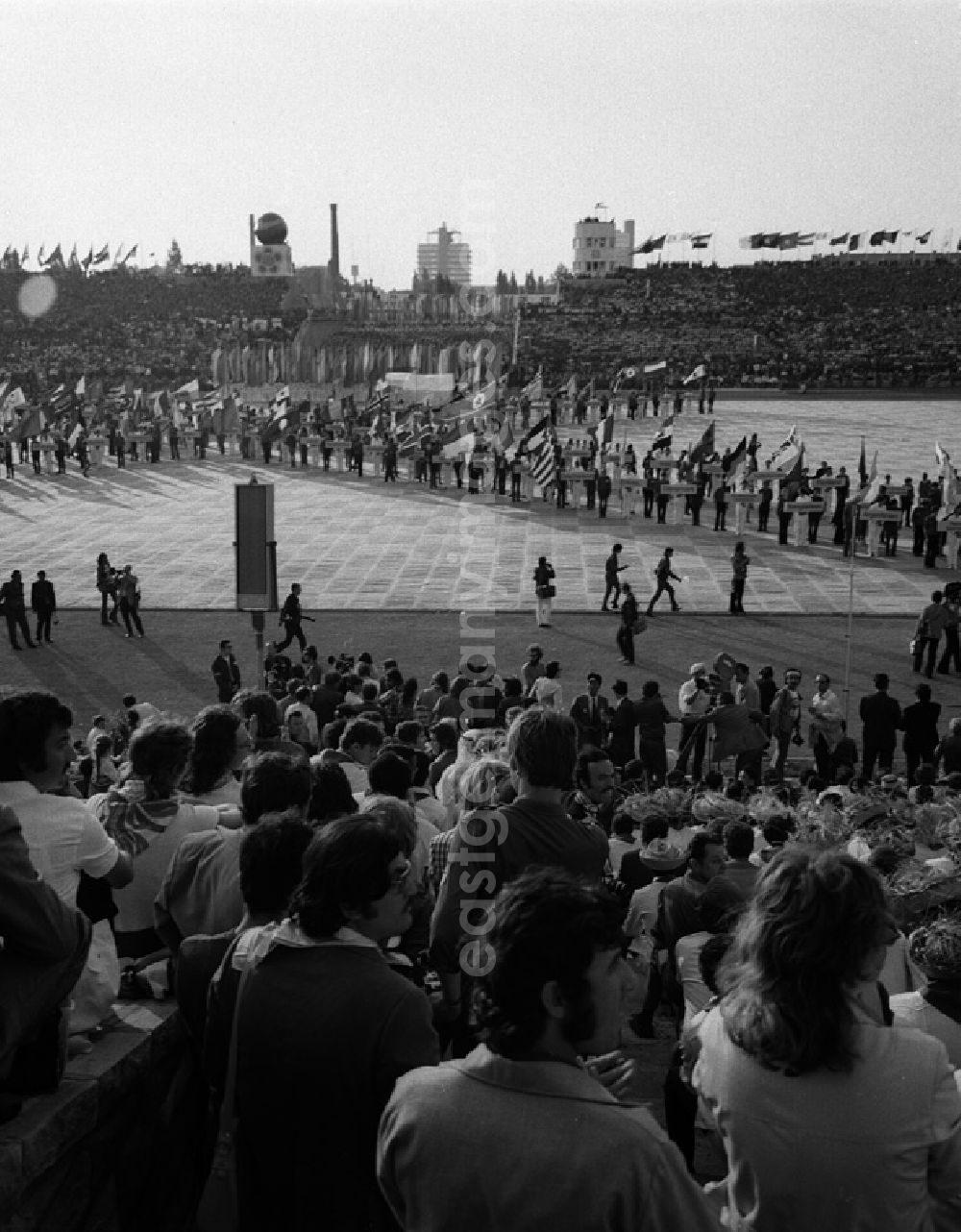 GDR image archive: Berlin - Eröffnungsfeier die X. WEltfestspiele der Jugend und Studenten in Ost - Berlin, das so genannte rote Woodstock (748)