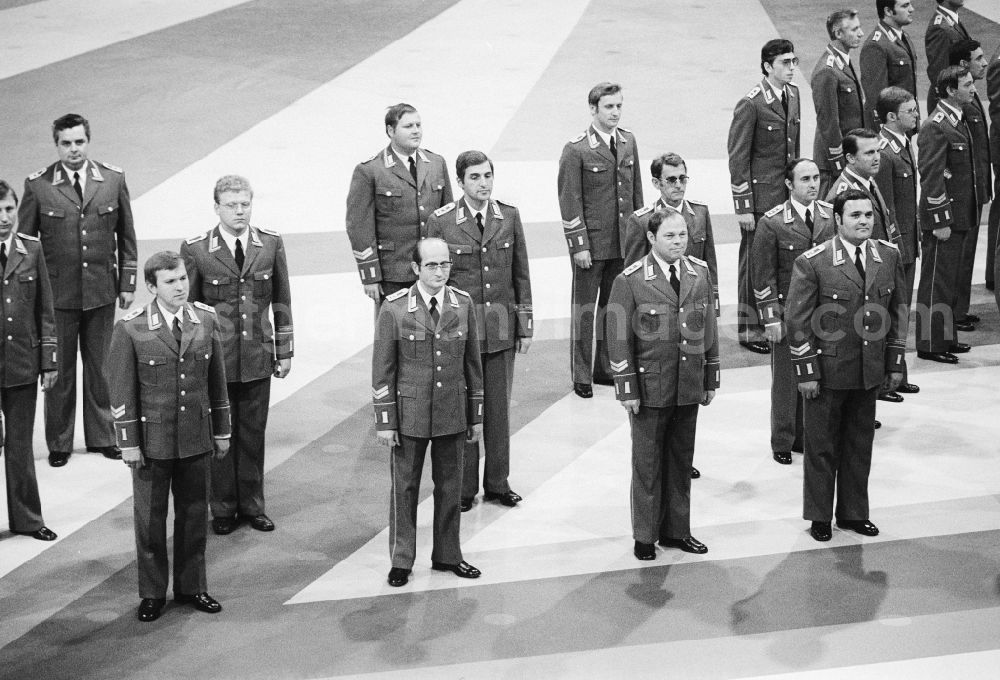 GDR picture archive: Berlin - The Das Erich- Weinert- Ensemble (EWE) in Berlin, the former capital of the GDR, German democratic republic