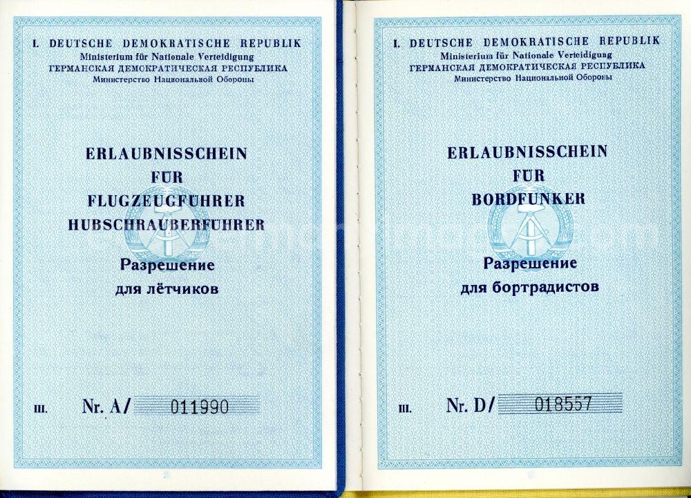 Strausberg: Reproduction Erlaubnisschein fuer fliegendes Personal der Nationalen Volksarmee issued in Strausberg in the state Brandenburg on the territory of the former GDR, German Democratic Republic