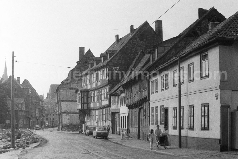 GDR picture archive: Halberstadt - Half-timbered facade and building front an der Groeperstrasse in Halberstadt in the state Saxony-Anhalt on the territory of the former GDR, German Democratic Republic