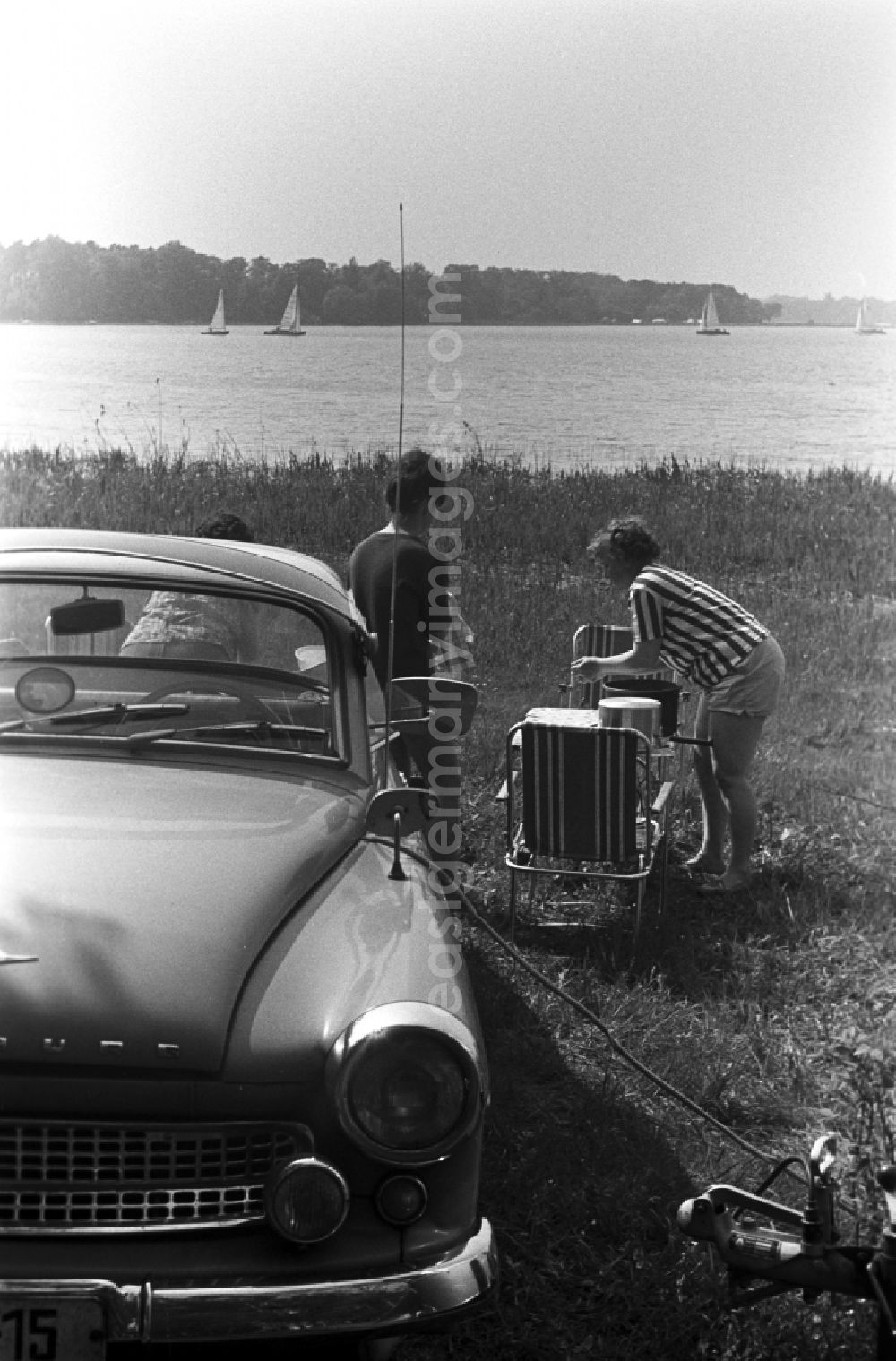 GDR photo archive: Neuruppin OT Stendenitz - Family trip by car to Tornowsee in Brandenburg