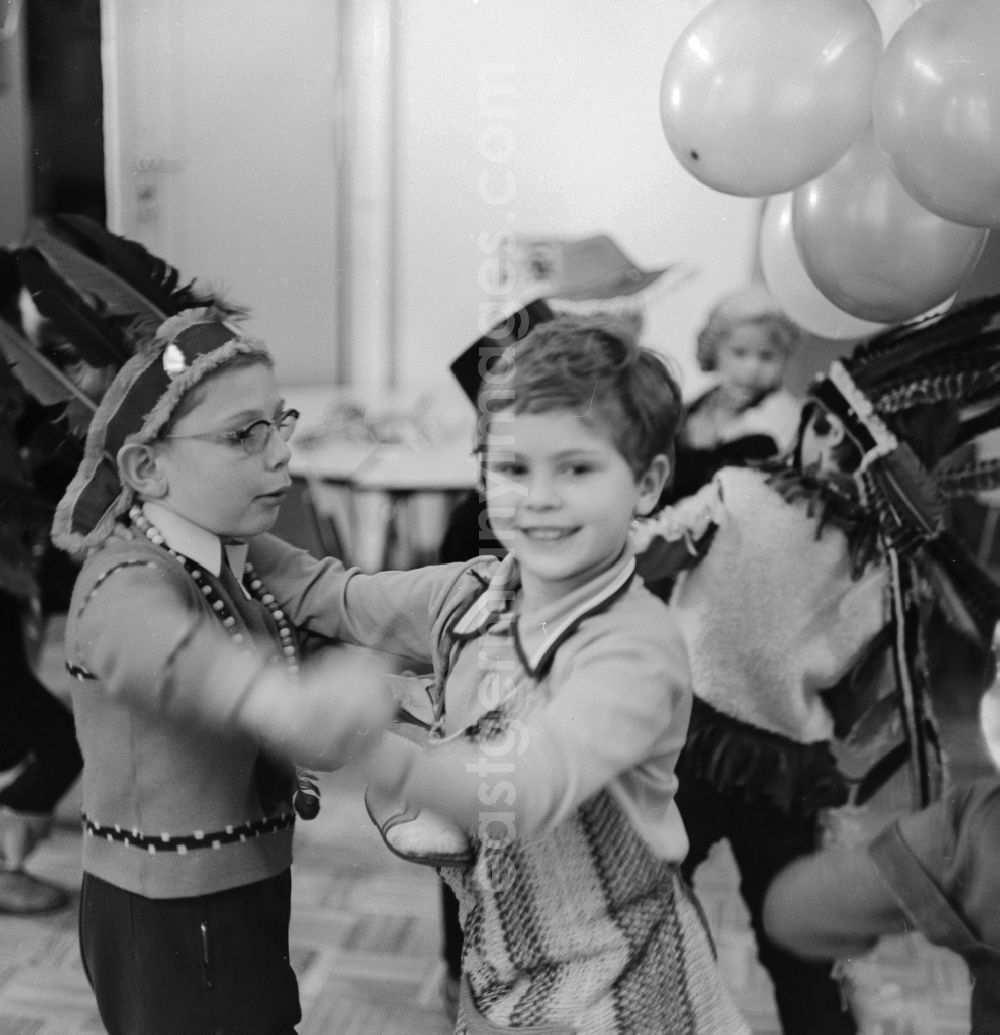 Berlin: Carnival in kindergarten in Berlin. A boy dressed as Indians