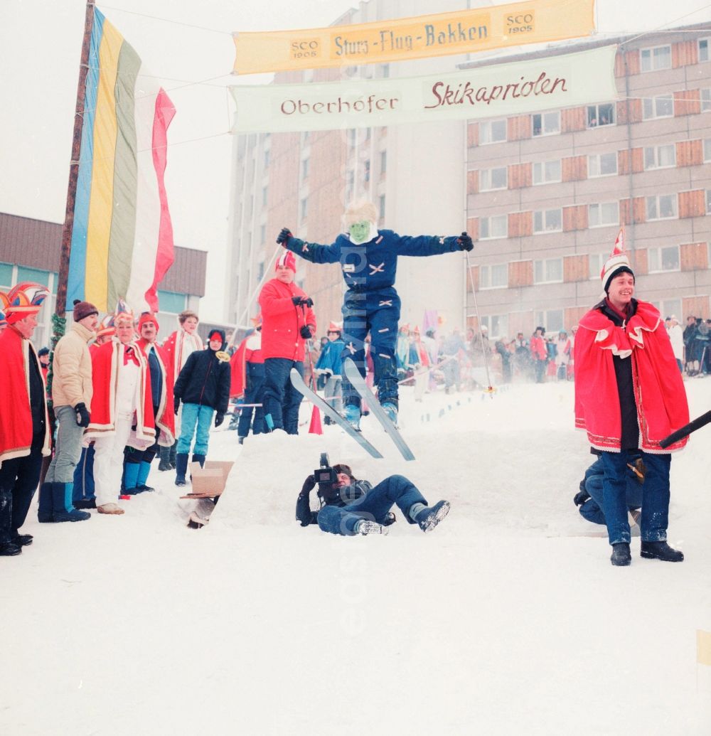 GDR photo archive: Oberhof - Carnival event Oberhofer Skikapriolen in Oberhof in today's state Thuringia