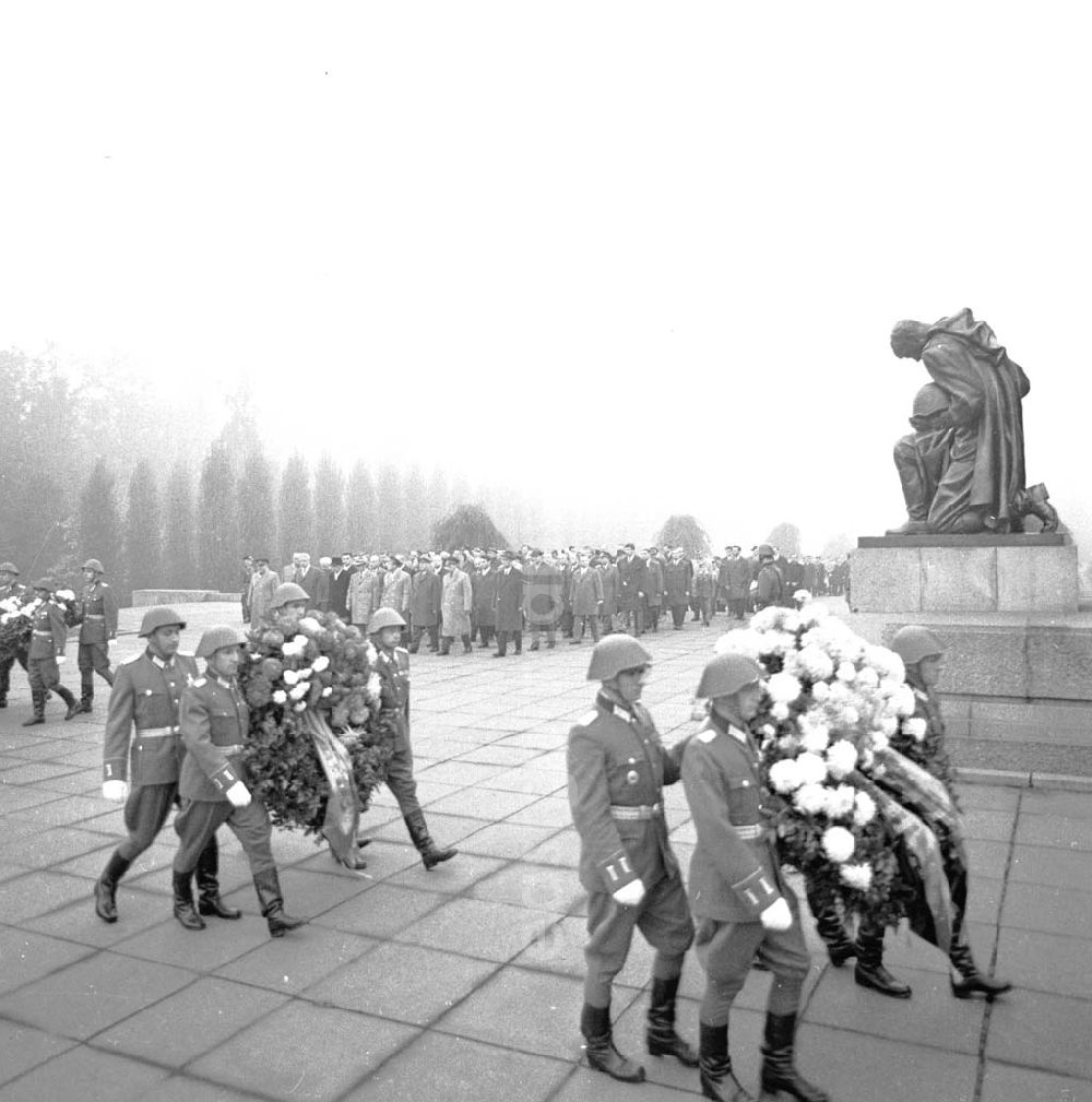 Berlin: Umschlagsnr.: 1965-14