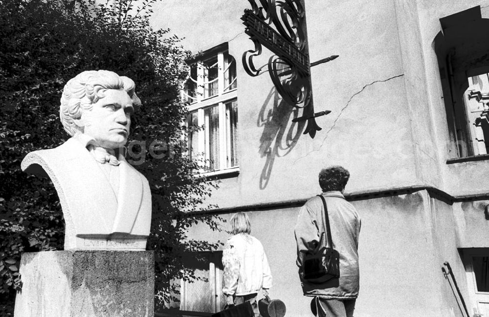 GDR photo archive: Brandenburg-Frankfurt/Oder - Frankfurt / Oder - Brandenburg Bezirksmusikschule 21.09.9