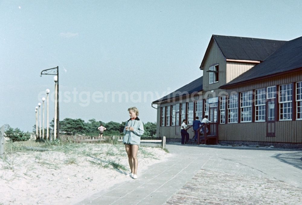 Prerow: Building of the dance hall and the restaurant Duenenhaus in Prerow in the state Mecklenburg-Western Pomerania on the territory of the former GDR, German Democratic Republic
