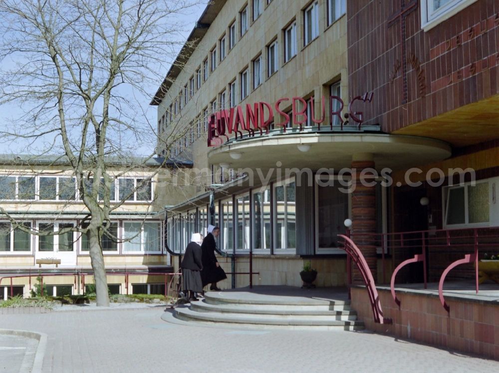 GDR picture archive: Elbingerode (Harz) - Exterior facade of the care facility and the retirement home Diakonissen-Mutterhaus in Elbingerode (Harz) in the state Saxony-Anhalt on the territory of the former GDR, German Democratic Republic