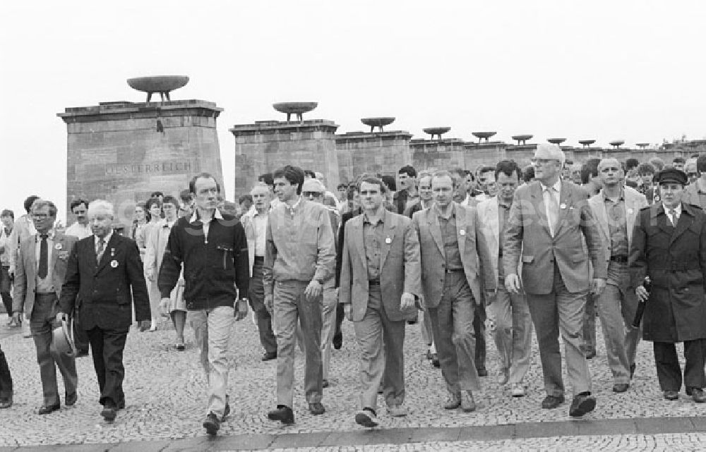 GDR picture archive: Buchenwald/Thüringen - 07.