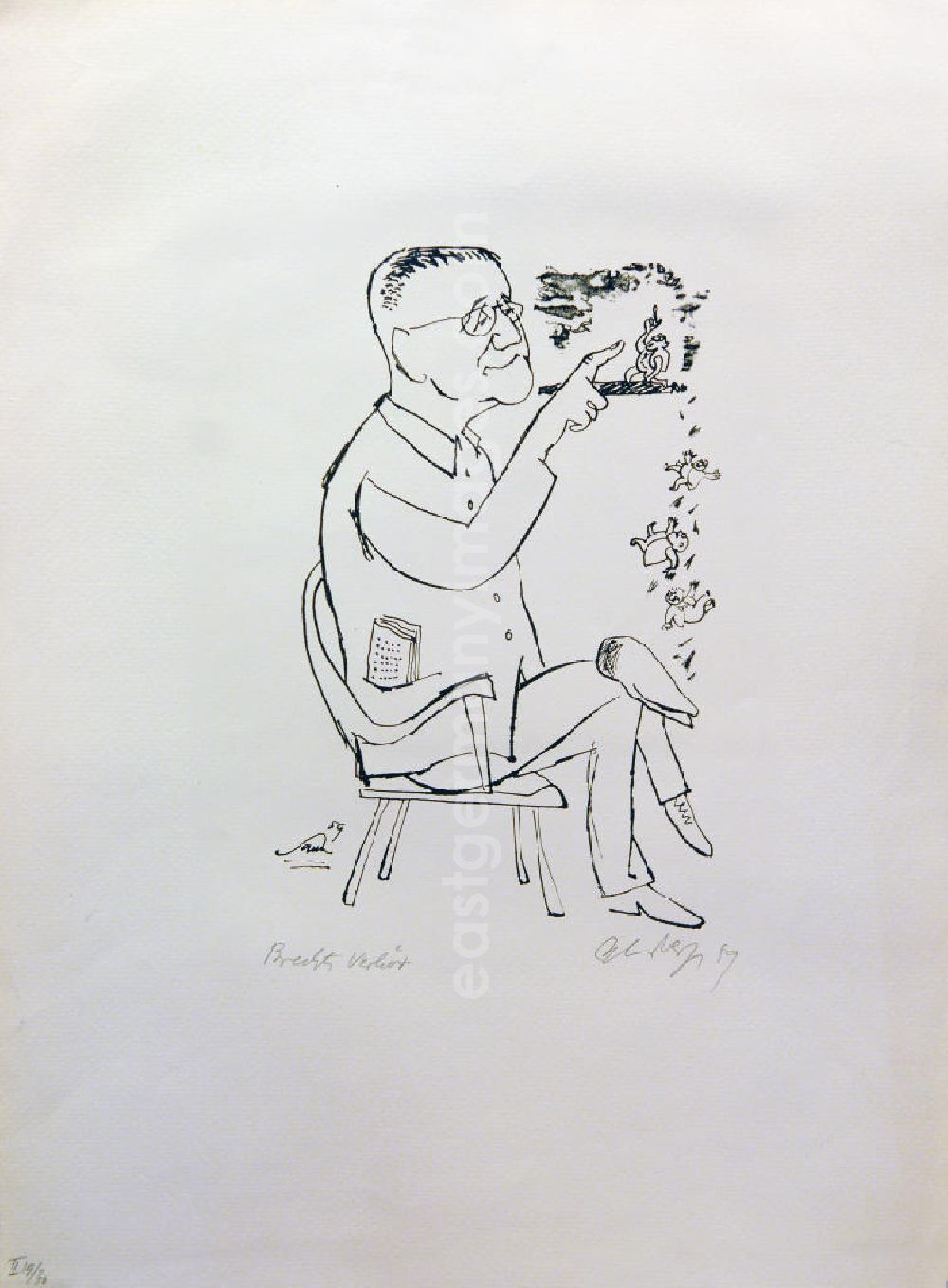 GDR photo archive: Berlin - Grafik von Herbert Sandberg über Bertolt Brecht (*10.02.1898 †14.08.1956) aus dem Jahr 1959 Brechts Verhör 26x18cm Lithographie, handsigniert, II 19/3