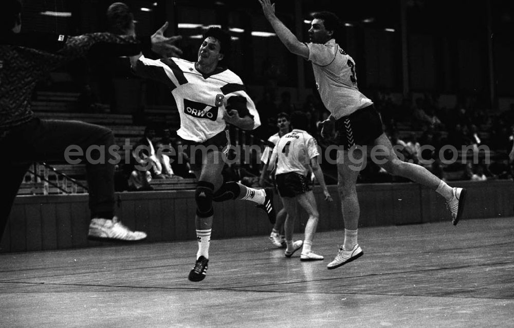 GDR photo archive: - Handball- Pokal: Berlin gegen Leipzig Umschlag:7269