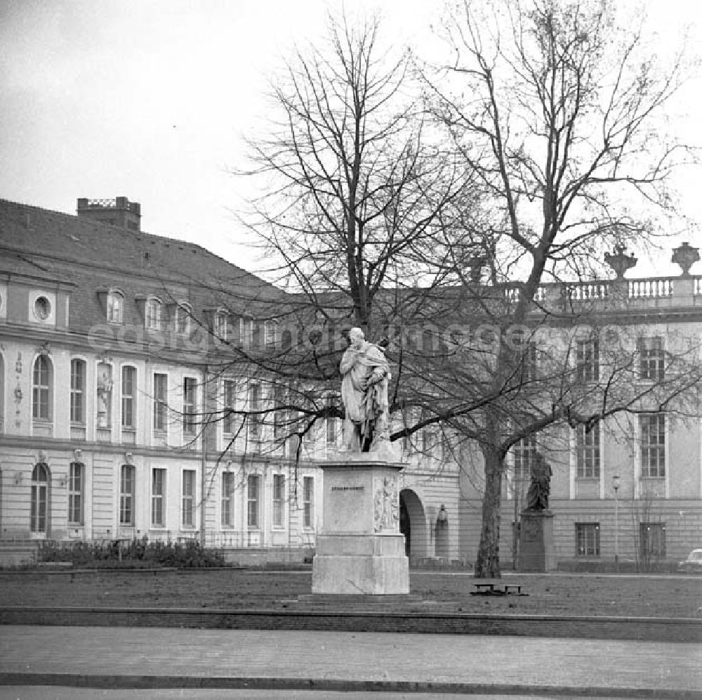 GDR image archive: Berlin - Humboldt - Universität Februar 1966 Umschlagsnr.: 1966-75