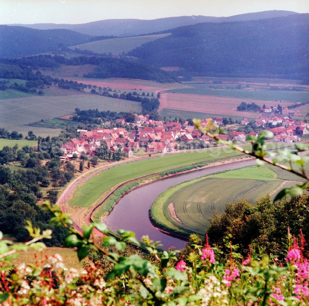 GDR image archive: Lindewerra - Inner-German border between the GDR and the FRG at the Werrabogen in Lindewerra in the federal state of Thuringia on the territory of the former GDR, German Democratic Republic