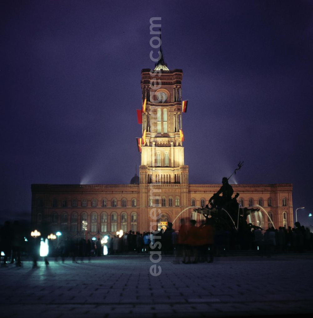 GDR image archive: Berlin - Nachtaufnahme: Zum 2